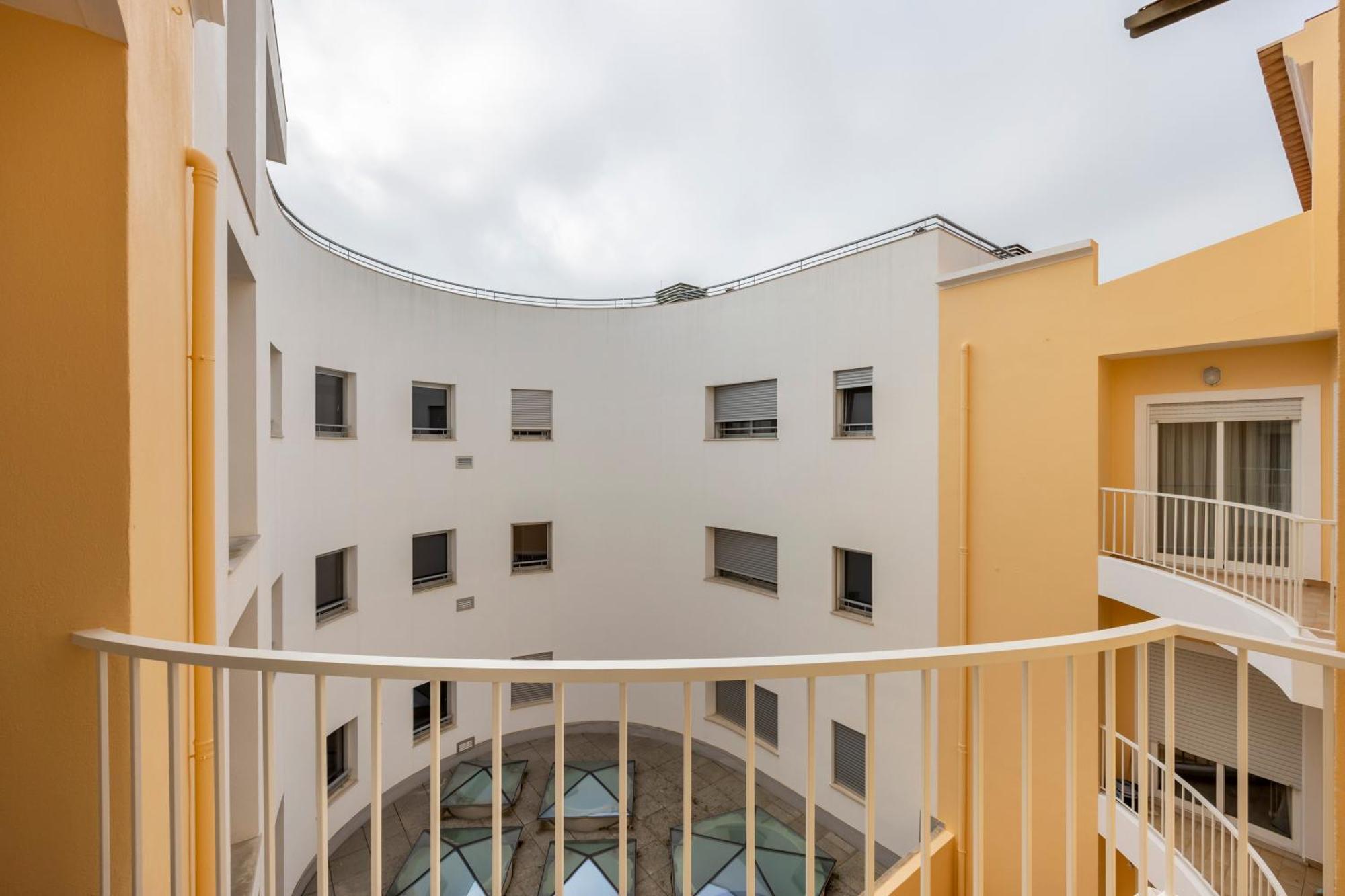Apartamentos Mira Rio Lagos Exterior photo